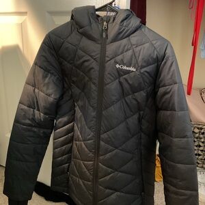 Columbia Black Puffer Jacket (Water-Resistant)